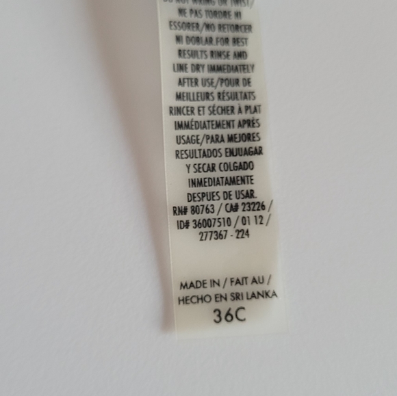 Victoria Secrets strapless bikini top - Picture 6 of 6